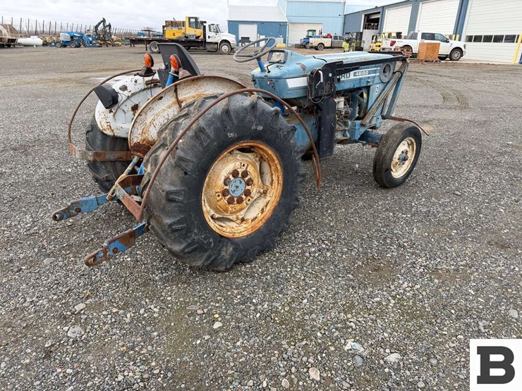 1980-ford-4600-image-5