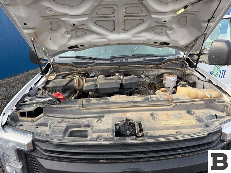 2019-ford-f350-image-30