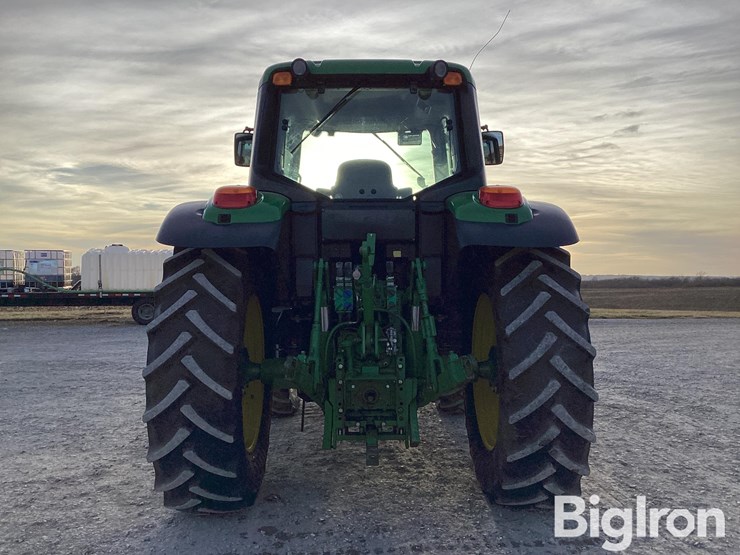 2013-john-deere-6140m-image-6