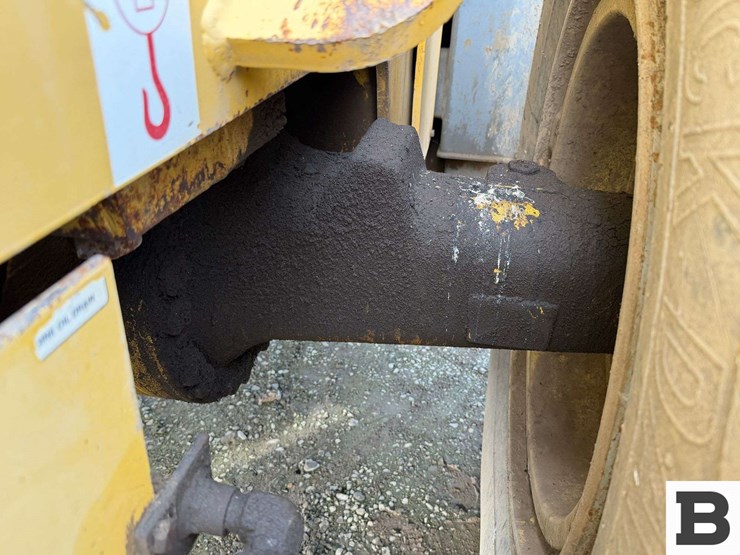 2001-komatsu-wa380-3-image-69