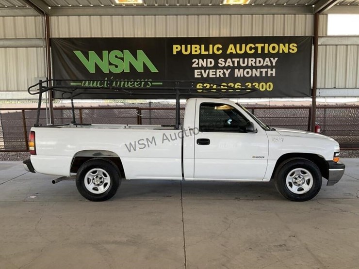 1999-chevrolet-silverado-1500-image-1