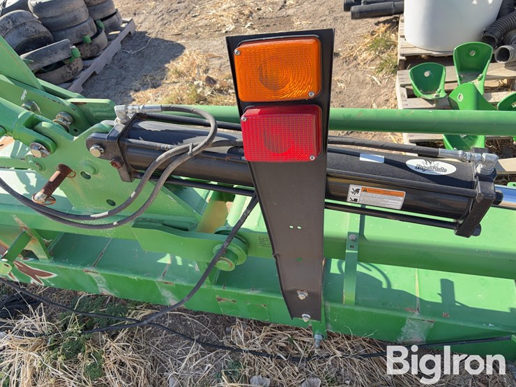 john-deere-1720-image-11