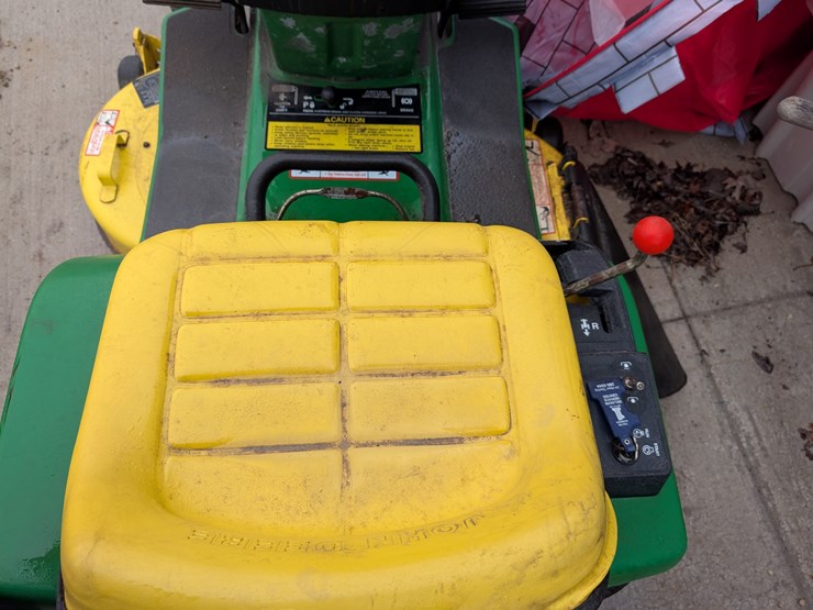 john-deere-38-image-6