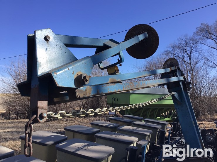 2000-kinze-2000-image-18