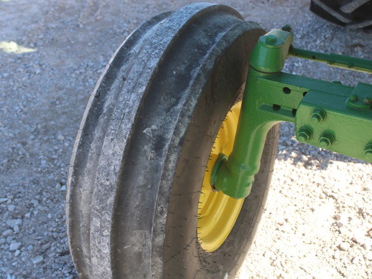 john-deere-4440-image-28