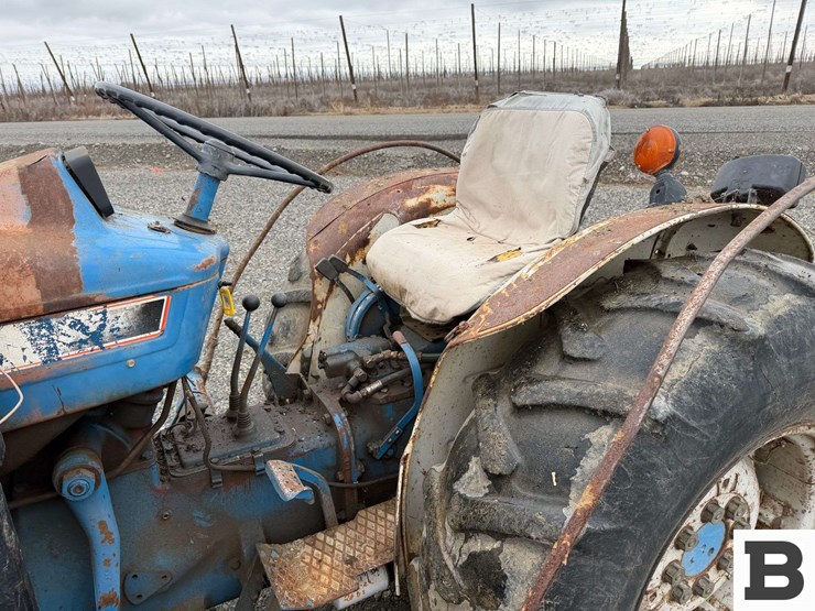 1986-ford-4610-image-14