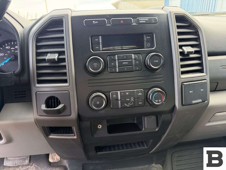 2019-ford-f350-image-23