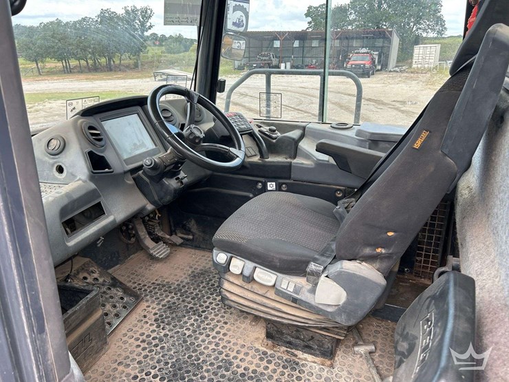 2018-bell-b30e-image-7