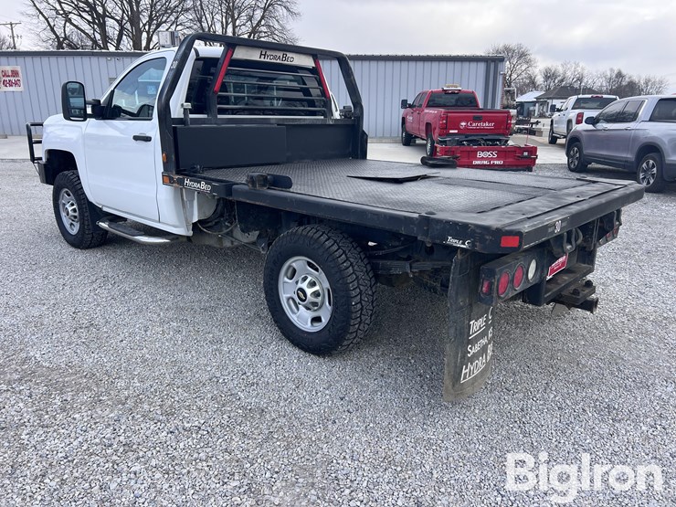 2015-chevrolet-silverado-3500-image-7