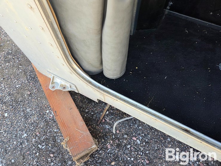 peterbilt-379-image-15