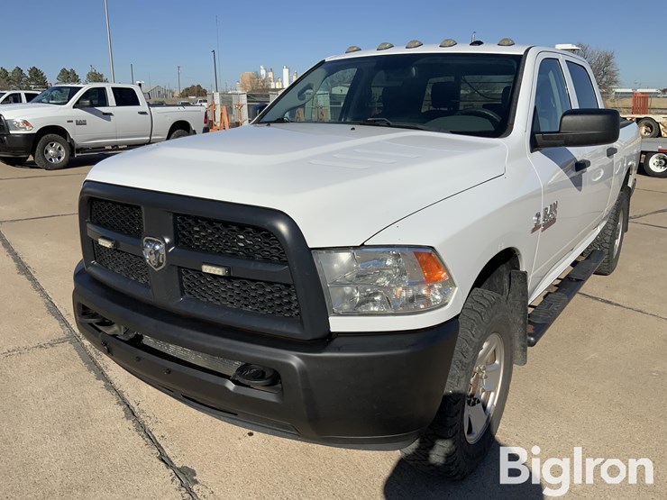 2017-dodge-2500-image-12