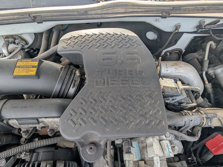 2004-chevrolet-2500-image-26