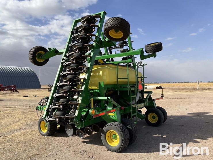 2016-john-deere-1990-image-7