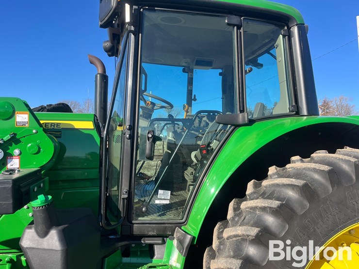 2019-john-deere-6145m-image-11