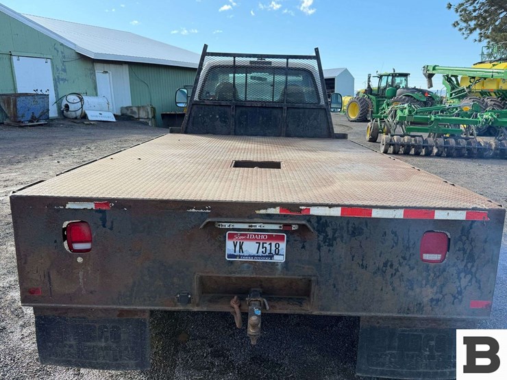 2006-ford-f550-image-5