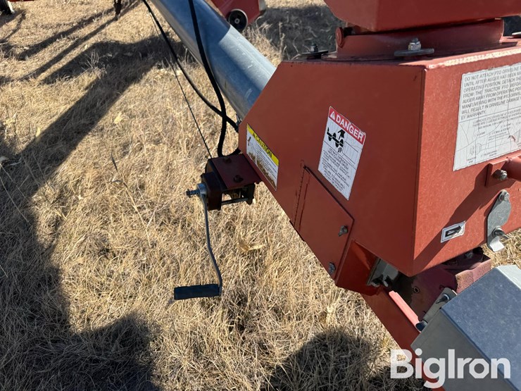 hutchinson-8x61-image-16