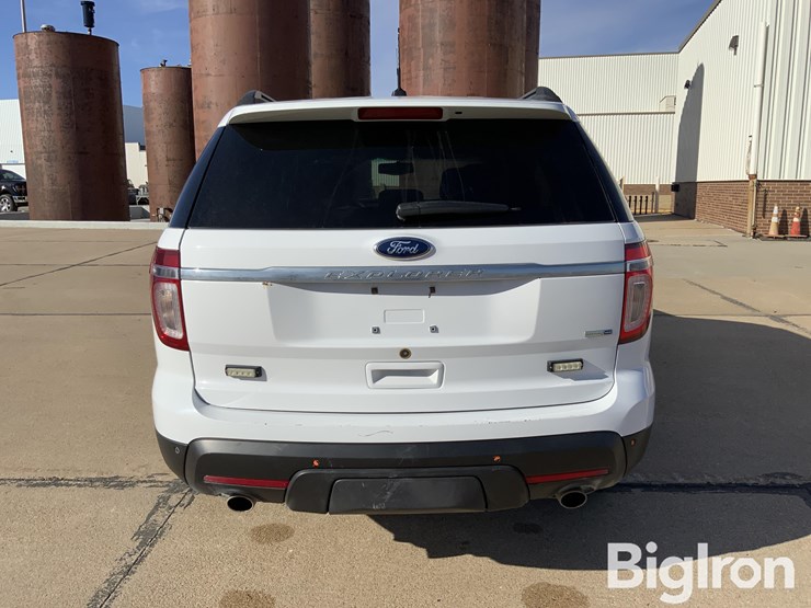 2013-ford-explorer-image-6