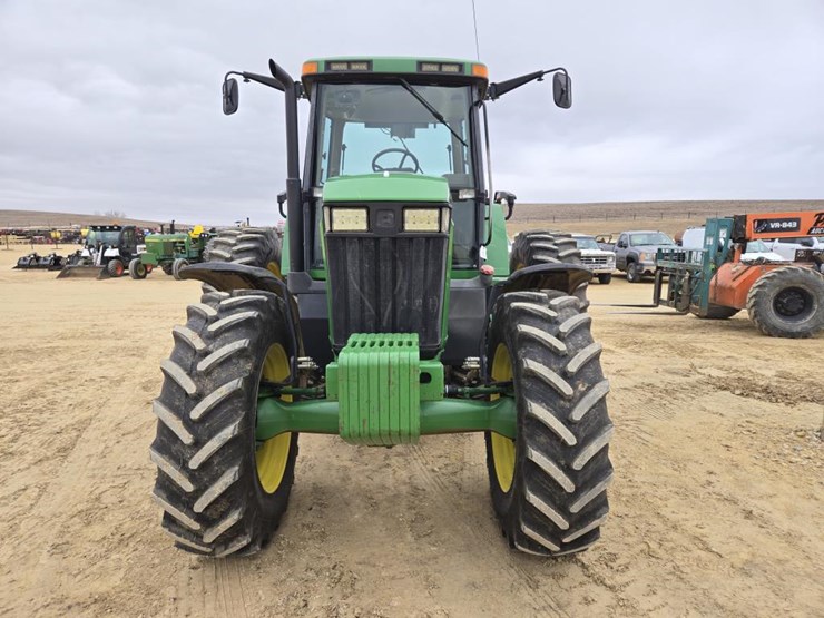 2001-john-deere-7810-image-2