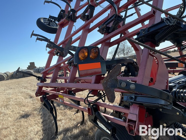 2012-case-ih-200-image-19