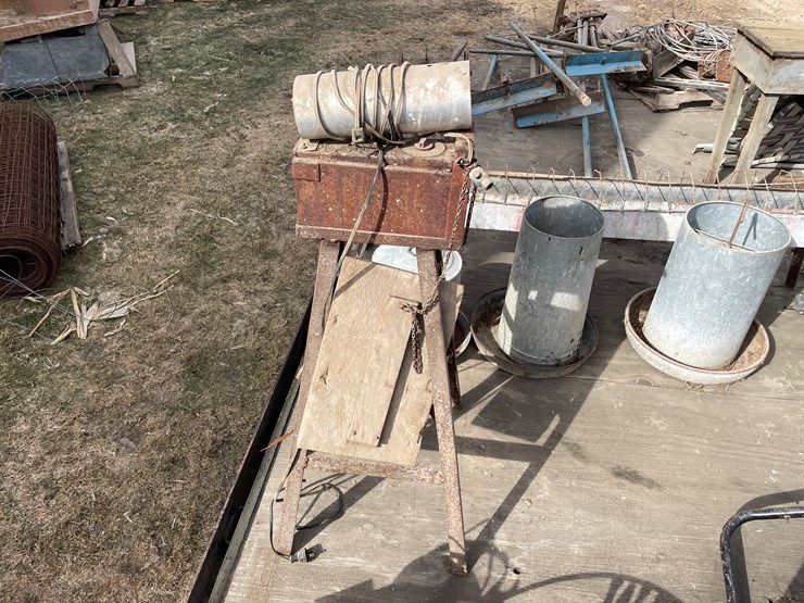 #7254-•-chicken-debeaker-image-6