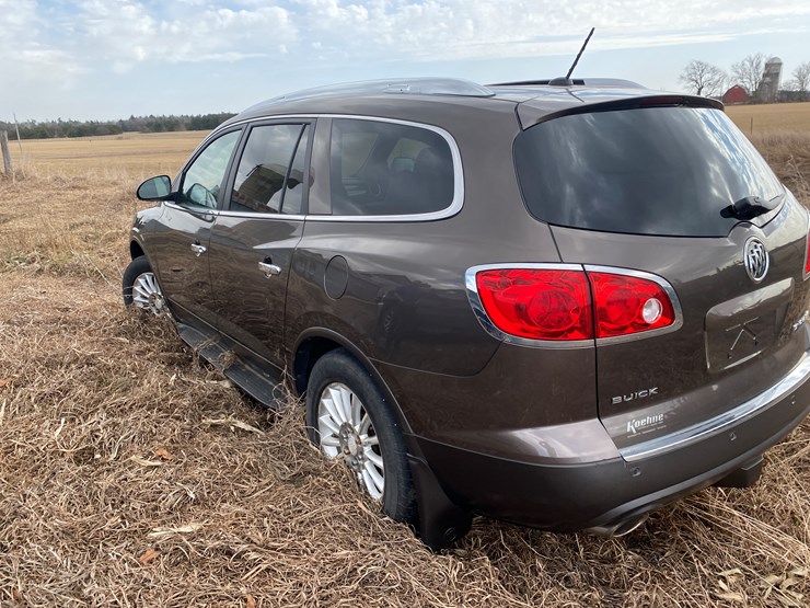 2012-buick-enclave-image-10