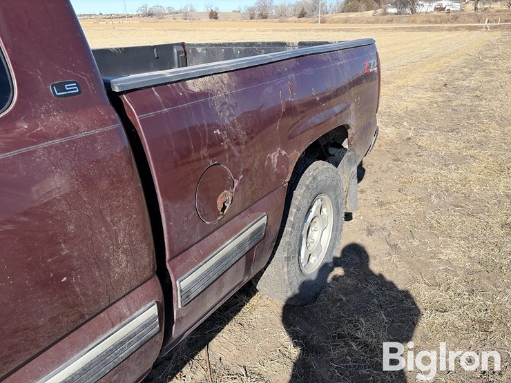 2000-chevrolet-silverado-1500-z71-image-12
