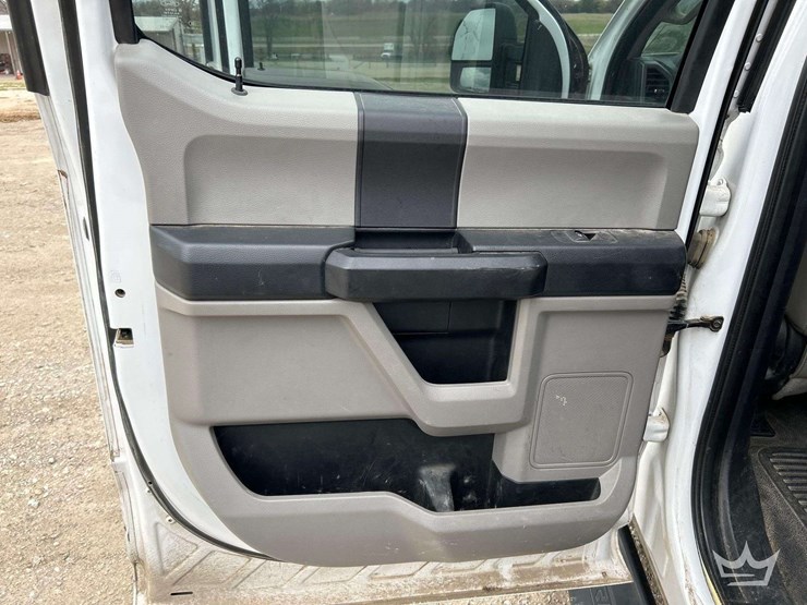 2019-ford-f250-image-19