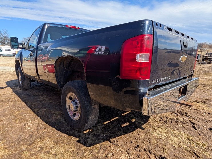 2007-chevrolet-3500-image-4