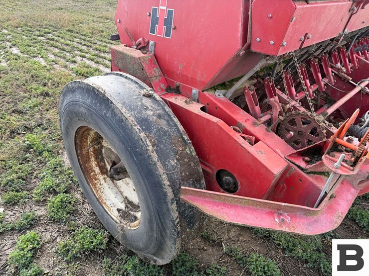 international-10-image-24