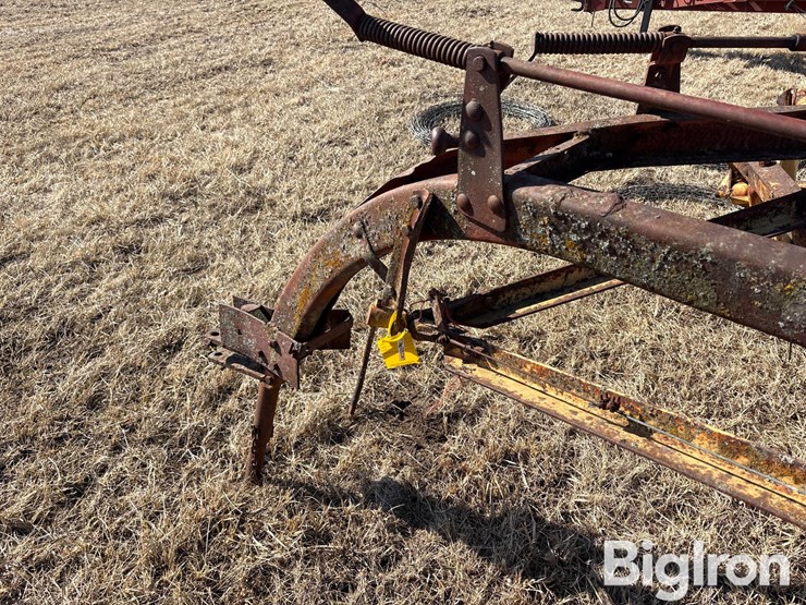 new-holland-56-image-11