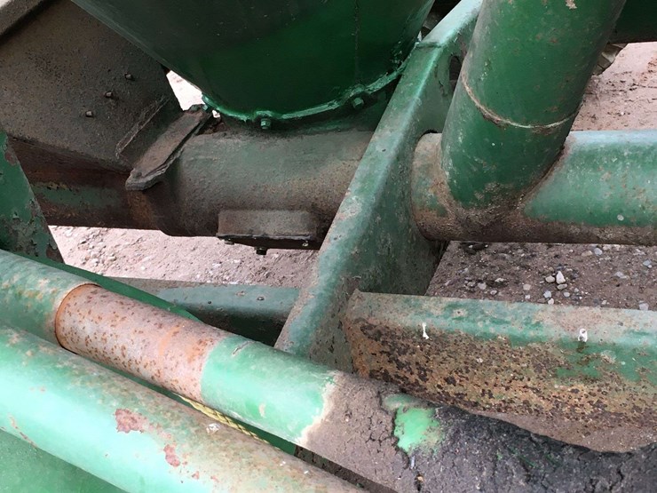 john-deere-400-image-5