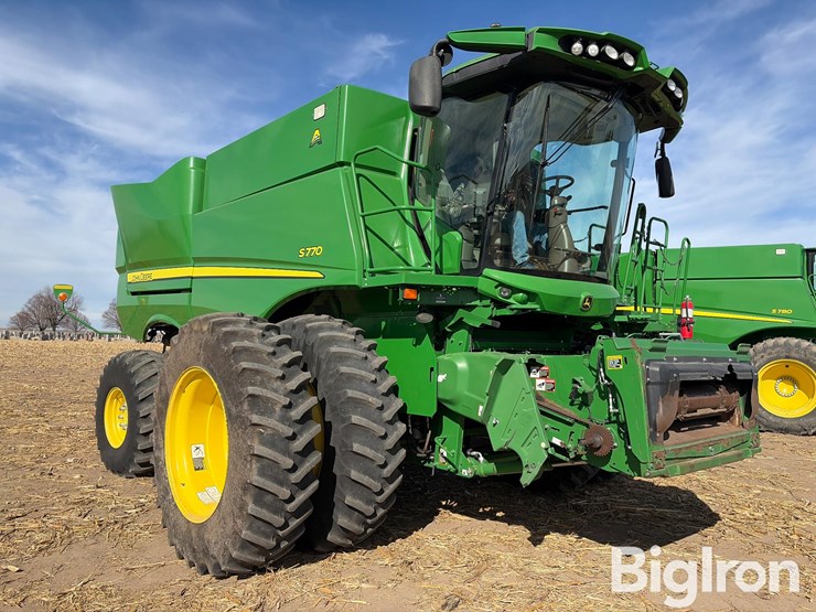 2021-john-deere-s770-image-3