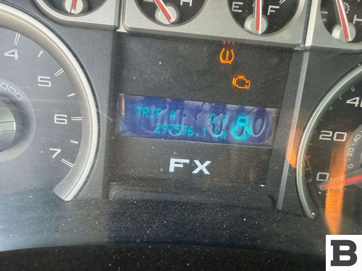 2010-ford-f150-image-33