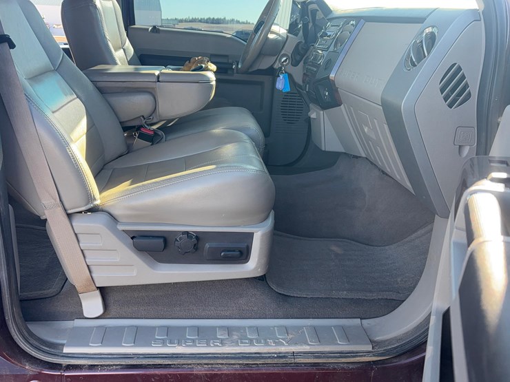 2010-ford-f350-image-12