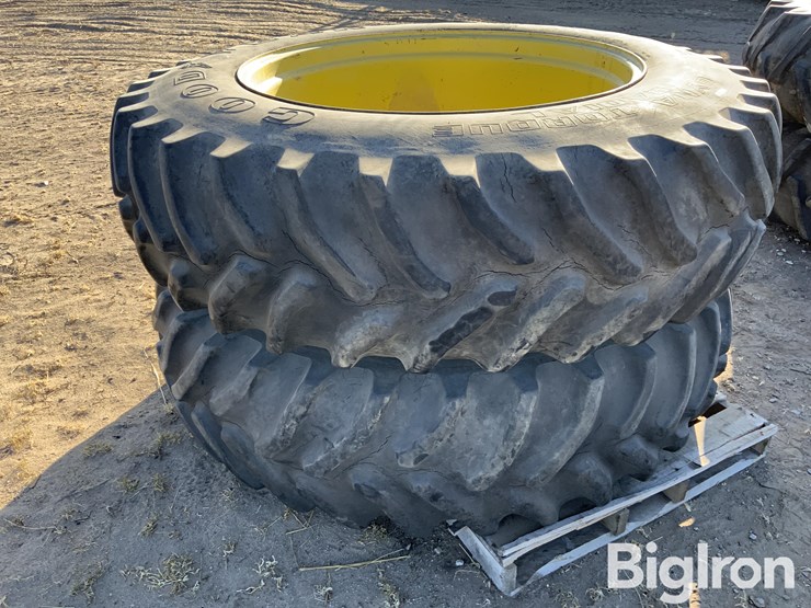 john-deere-8300-image-7