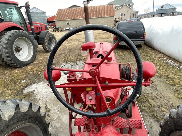 #3206-•-farmall-h-tractor-image-35