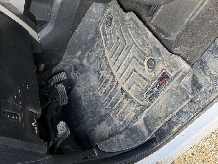 2018-ford-f350-image-35