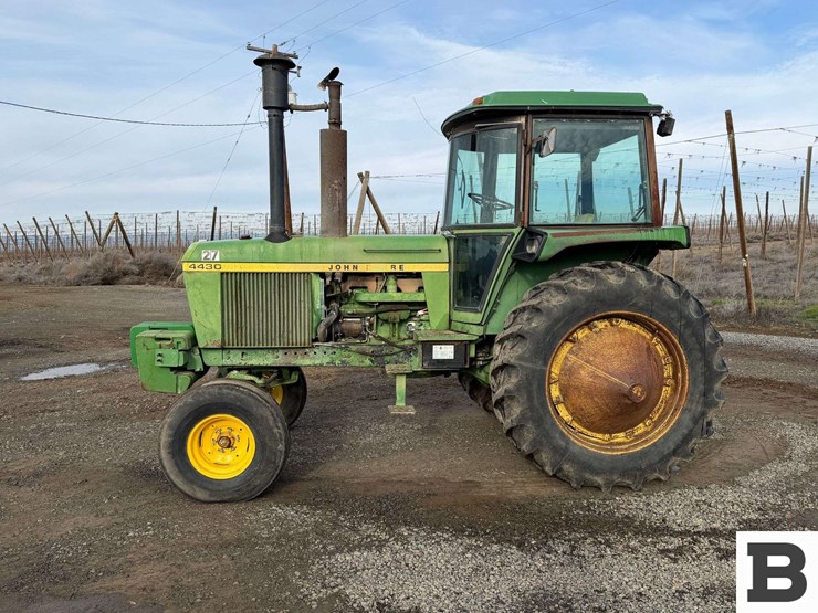 1976-john-deere-4430-image-3