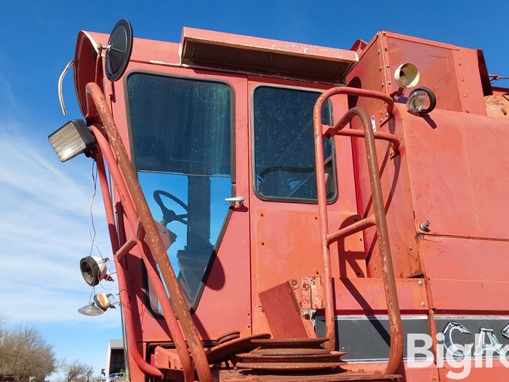 1985-case-ih-1480-image-13