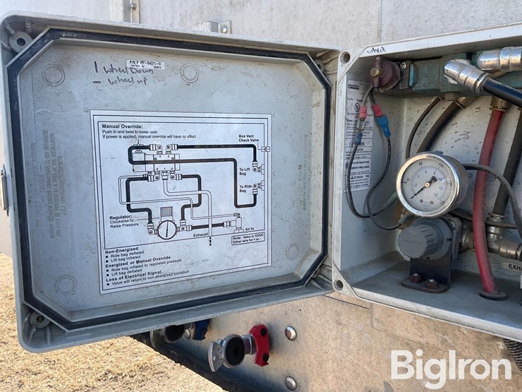 2013-wilson-silver-image-12