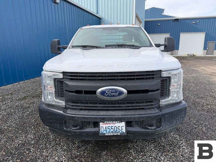 2019-ford-f350-image-15