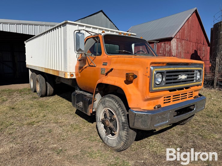 1977-chevrolet-c65-image-3