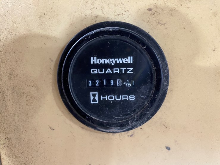 2016-skyjack-sj40t-image-26