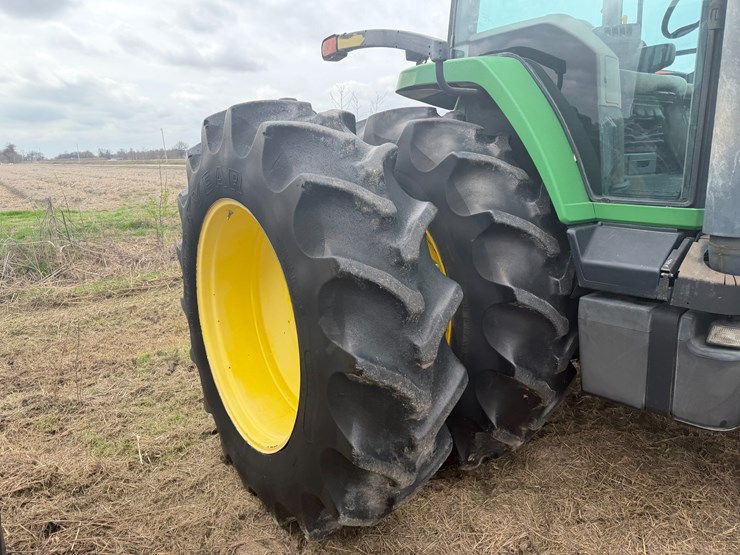 2001-john-deere-8310-image-10