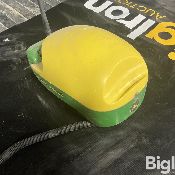 JOHN DEERE STARFIRE 6000