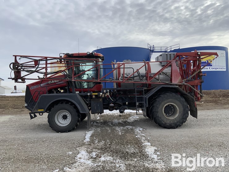 2013-case-ih-titan-4030-image-8