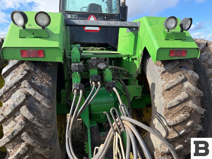 1995-john-deere-8870-image-4