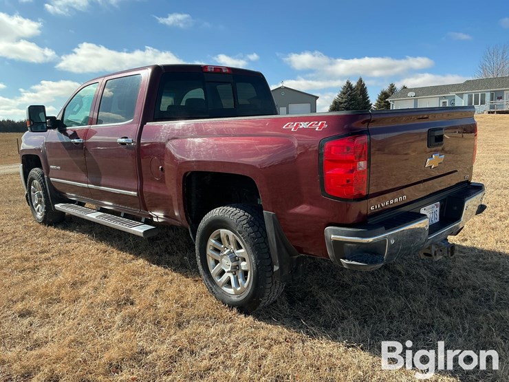 2016-chevrolet-silverado-2500-image-7