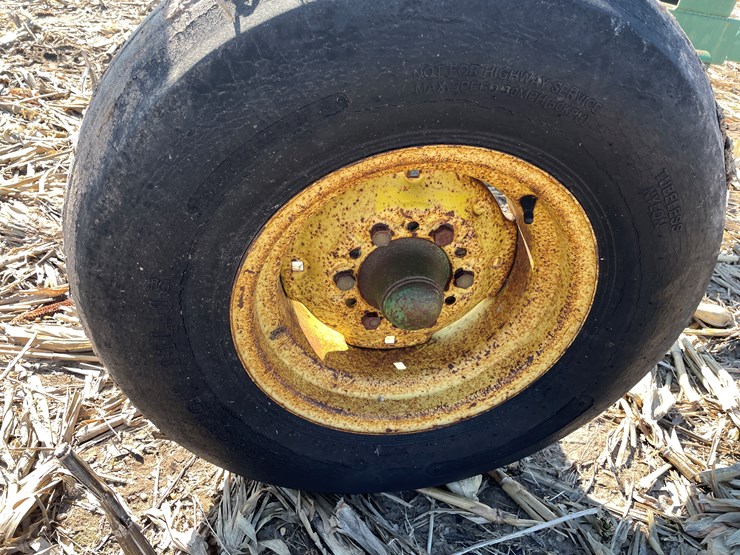 #7409-•-john-deere-running-gear-head-cart-(bloomer,-wi)-image-17