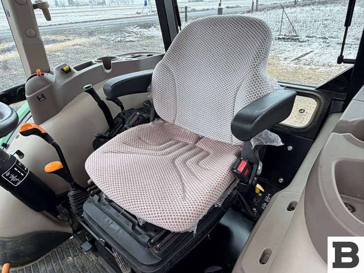 john-deere-5075e-image-48